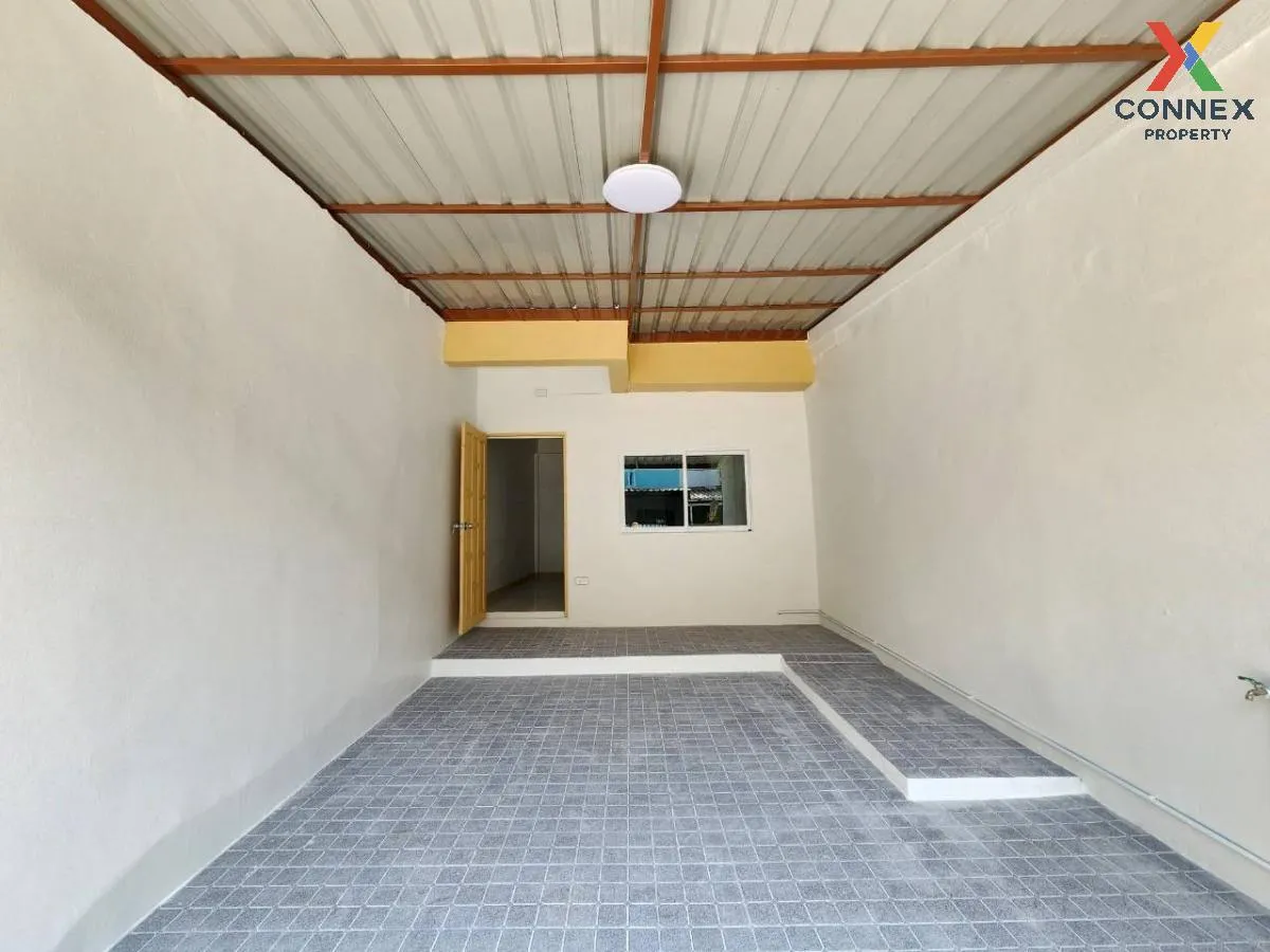 ขายทาวน์เฮ้าส์/ทาวน์โฮม  หมู่บ้านสยามนิเวศน์ 1 ในคลองบางปลากด พระ 2