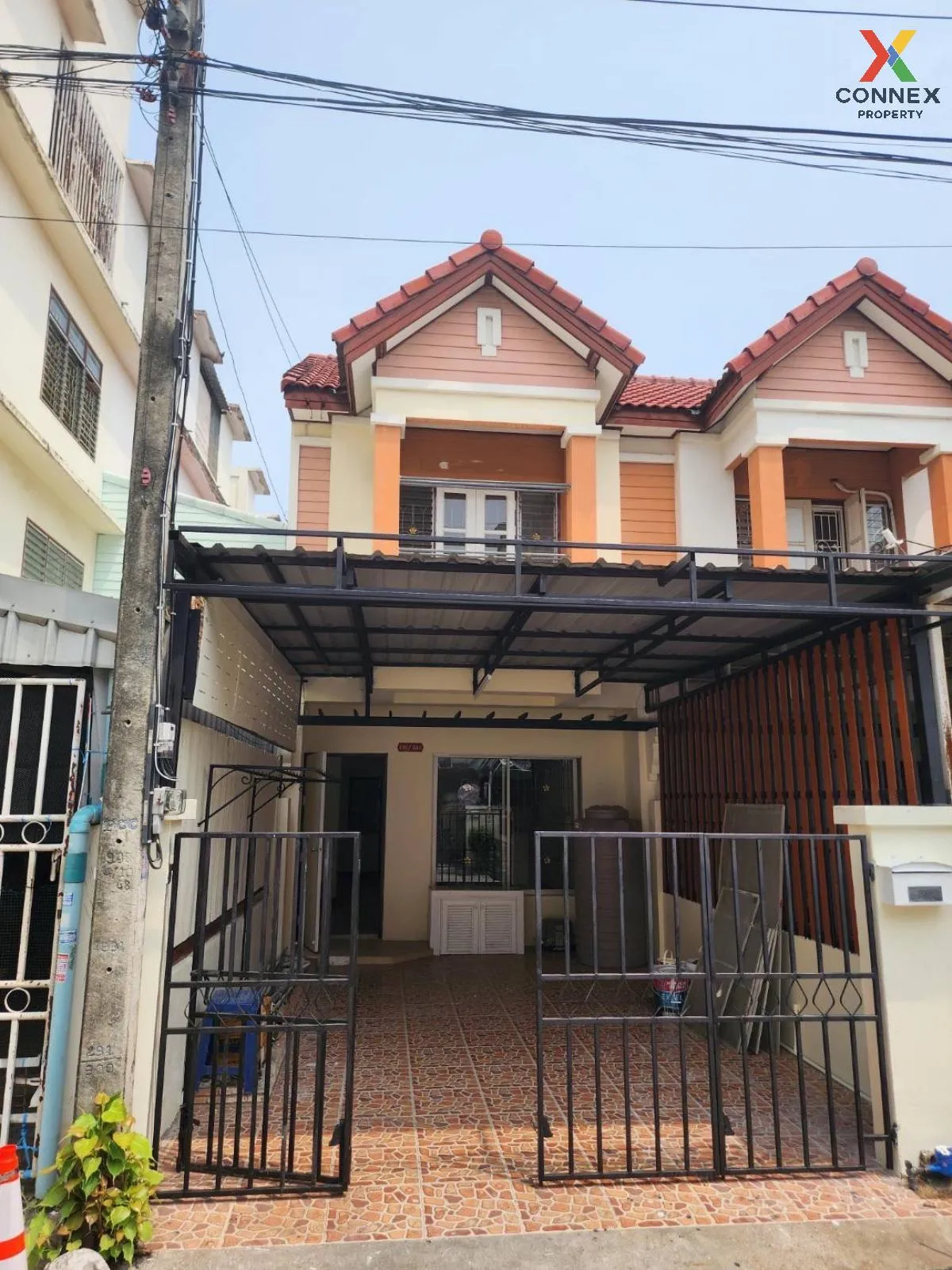 ขายทาวน์เฮ้าส์/ทาวน์โฮม  บ้านเบญจทรัพย์ รังสิต - คลอง 6 หน้ากว้าง 1