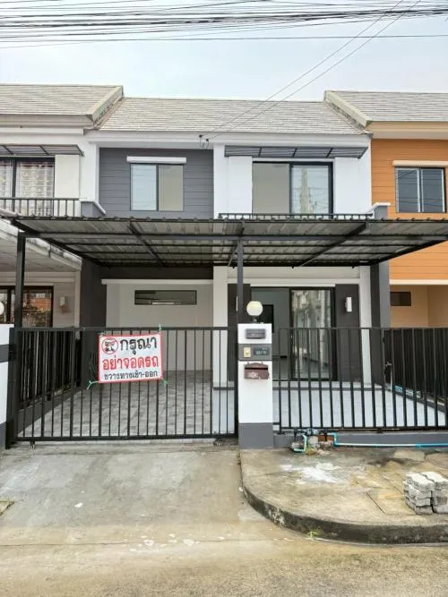 For Sale Townhouse/Townhome  , Baan Pruksa 40 Rangsit Klong 3 , Khlong Sam , khlong Luang , Pathum Thani , CX-122113