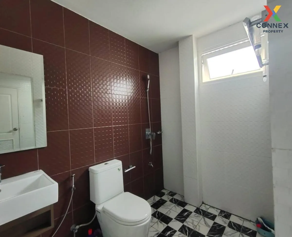 For Sale House , Baan Suetrong Bangyai , newly renovated , Lahan  For Sale House , Baan Suetrong Bangyai , newly renovated , Lahan
