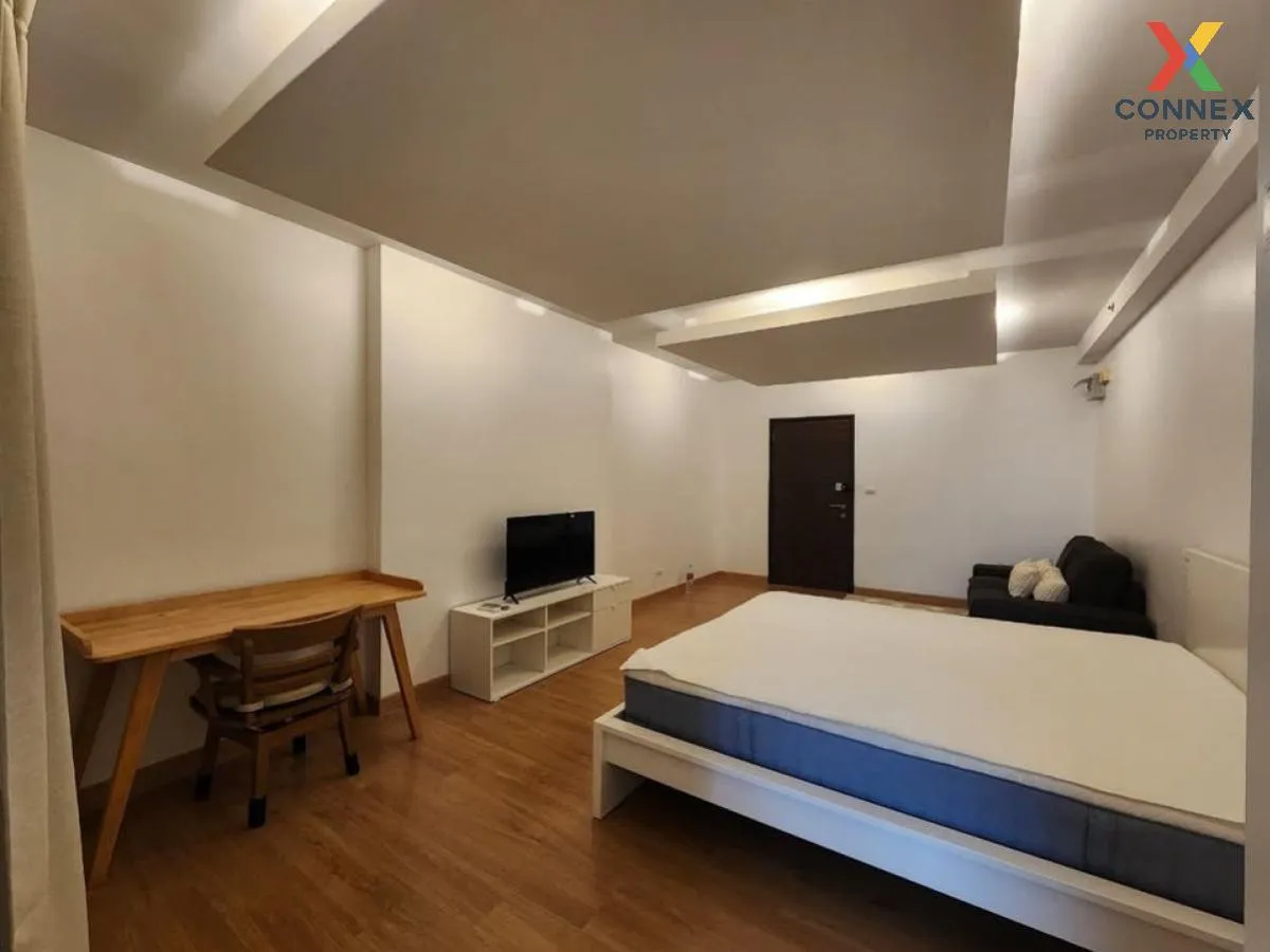 เช่าคอนโด  ศุภาลัย ปาร์ค เอกมัย - ทองหล่อ BTS-เอกมัย บางกะปิ เขต  2