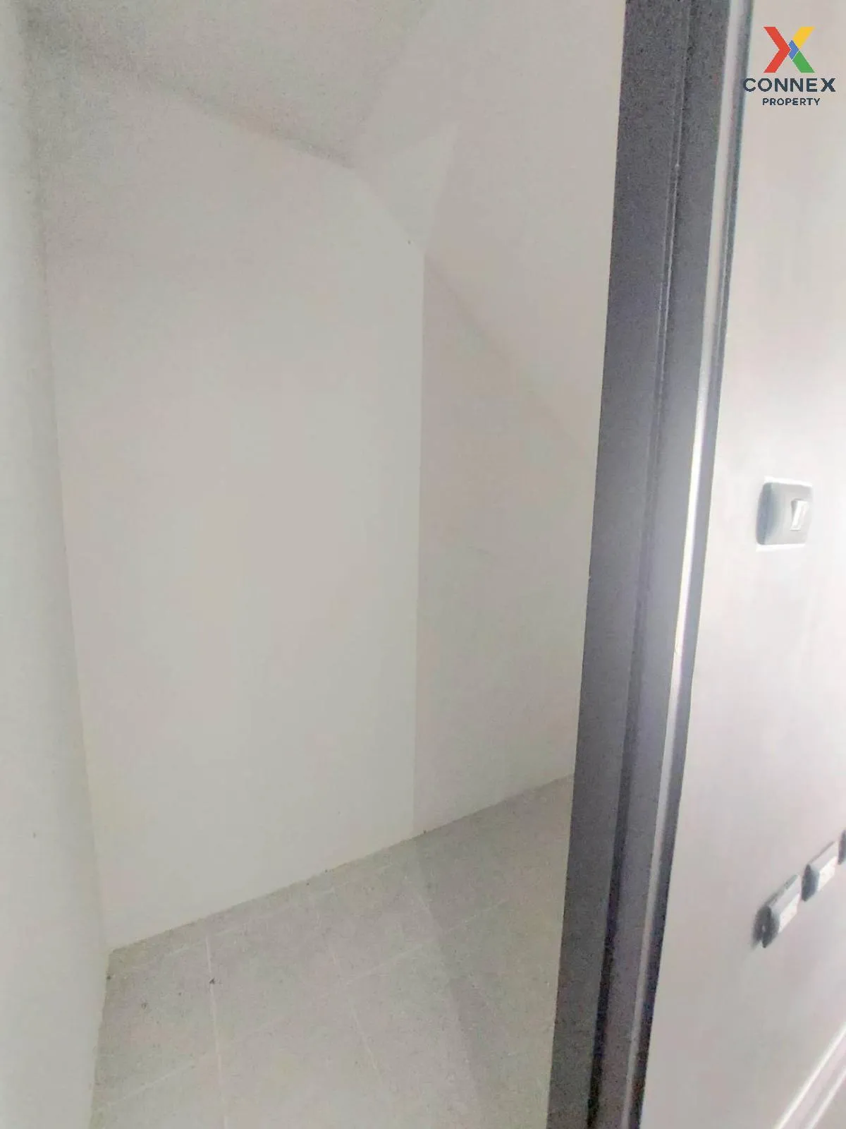 ขายทาวน์เฮ้าส์/ทาวน์โฮม  พลีโน่ สุขสวัสดิ์ 70  ห้องมุม หน้ากว้าง  ขายทาวน์เฮ้าส์/ทาวน์โฮม  พลีโน่ สุขสวัสดิ์ 70  ห้องมุม หน้ากว้าง