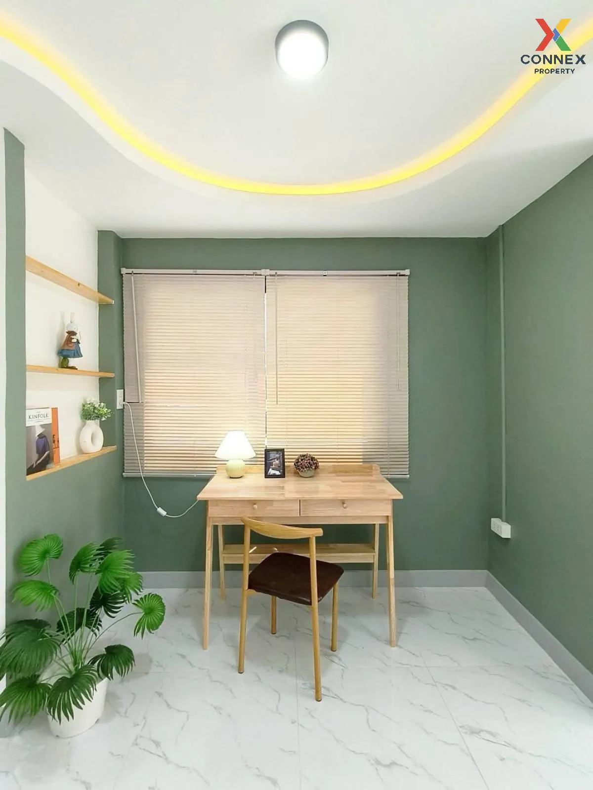 ขายทาวน์เฮ้าส์/ทาวน์โฮม  เค.ซี. รามอินทรา 1 ห้องมุม รีโนเวทใหม่ ส