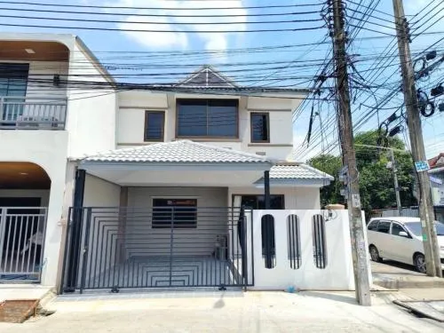 For Sale Townhouse/Townhome  , K.C. Ramindra 1 , corner unit , newly renovated , Sam Wa Tawan Tok , Khlong Sam Wa , Bangkok , CX-122337