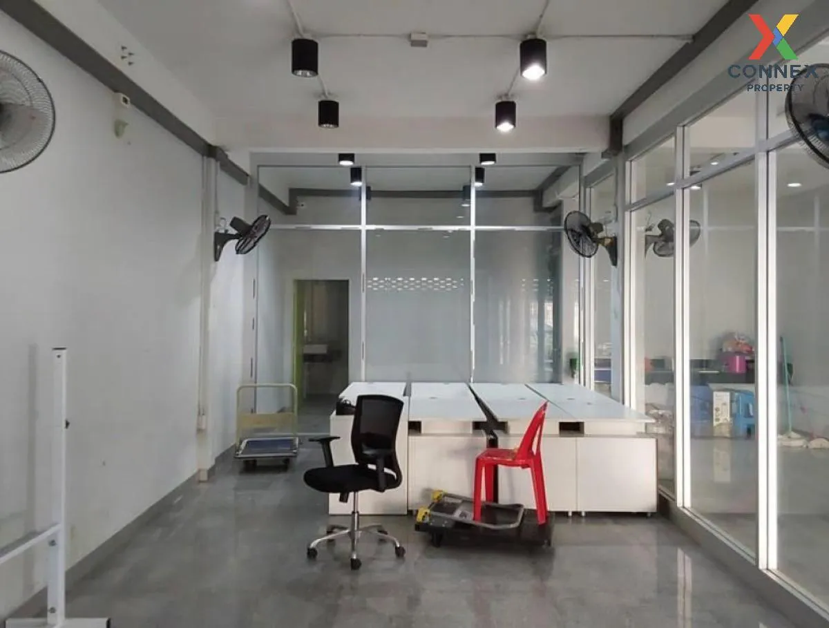 For Sale Commercial building, Nakhon Pathom , Sanam Chan , mueang 3