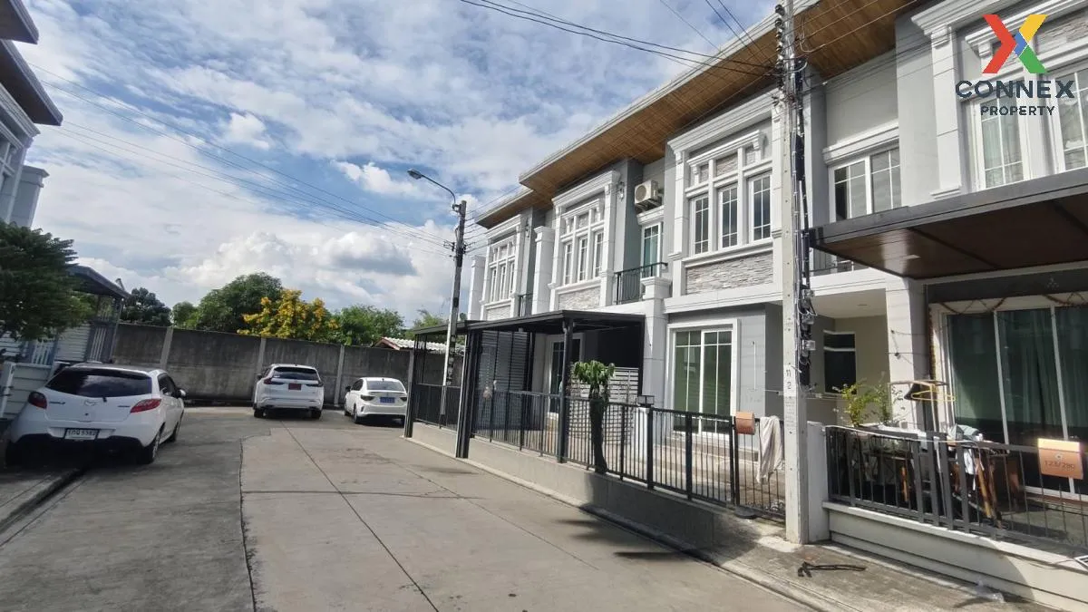 ขายทาวน์เฮ้าส์/ทาวน์โฮม  โกลเด้น ทาวน์ สาทร BTS-วุฒากาศ บางหว้า เ 3