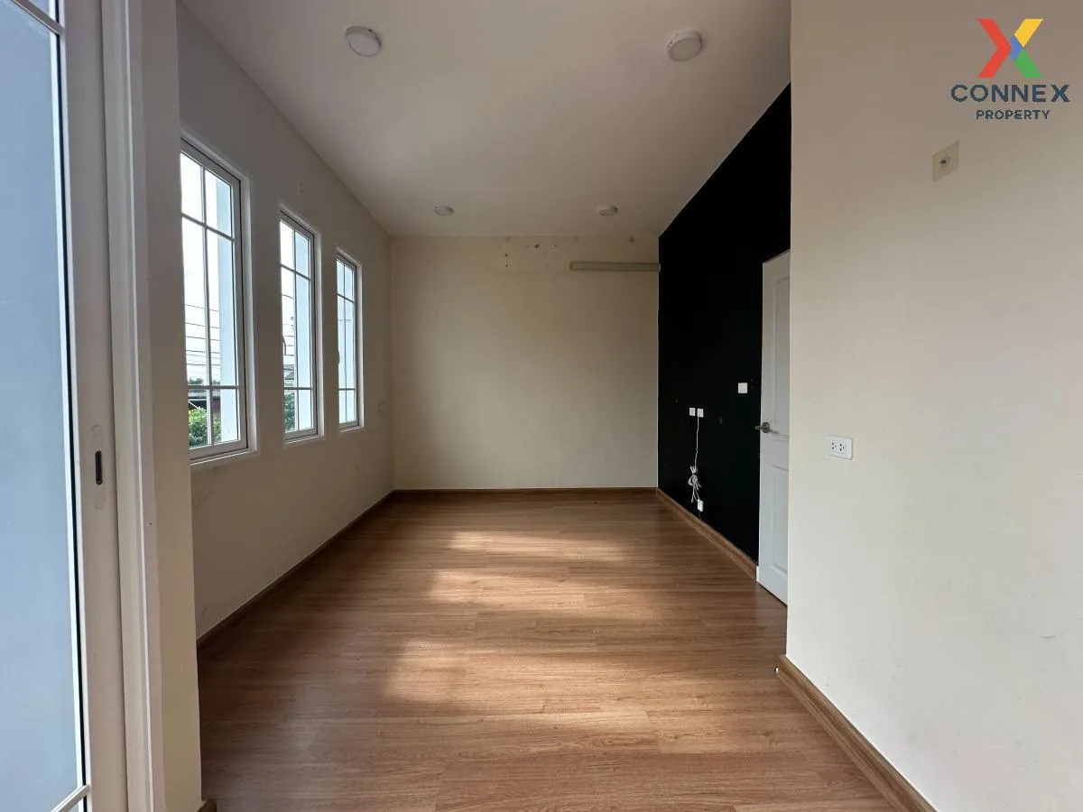 ขายทาวน์เฮ้าส์/ทาวน์โฮม  โกลเด้น ทาวน์ สาทร BTS-วุฒากาศ บางหว้า เ