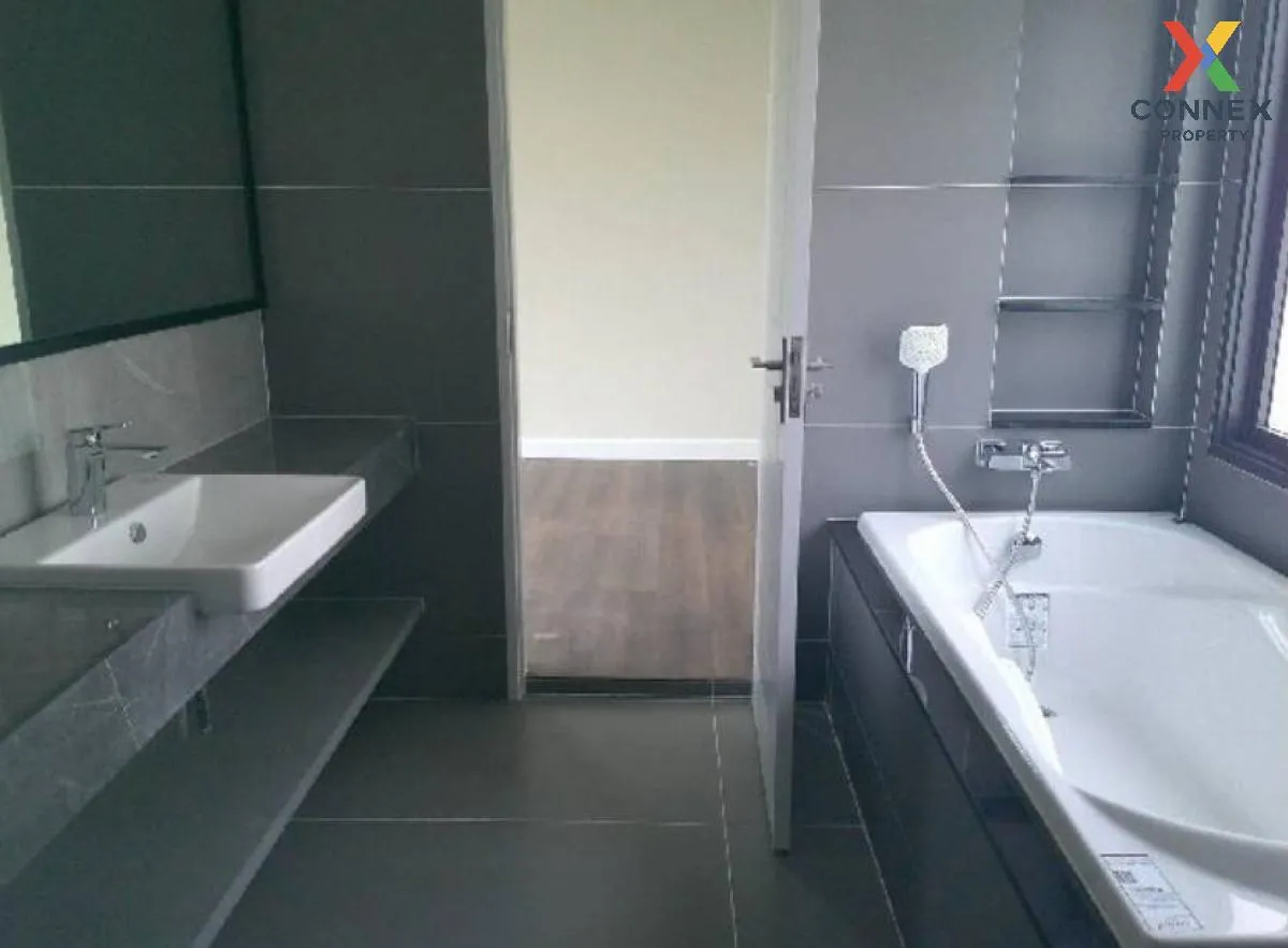 For Sale House , Bangkok Boulevard Ramintra 109 , Bang Chan , Khl