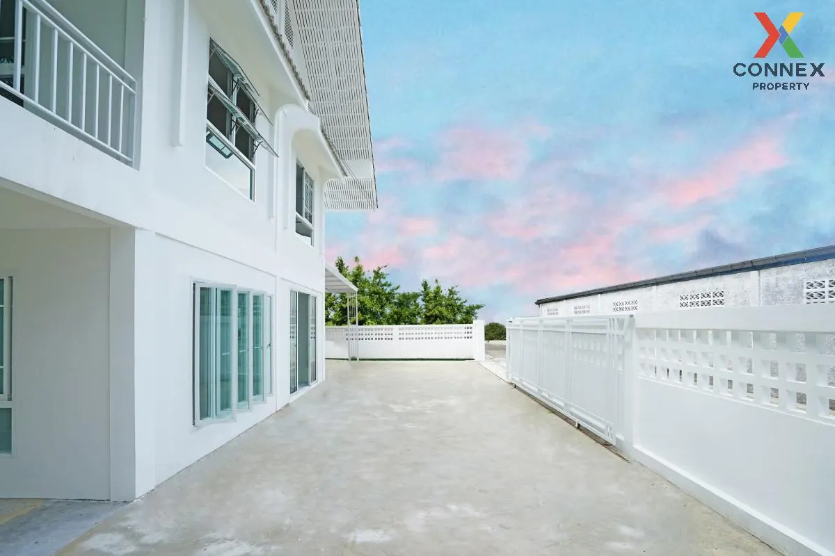 ขายบ้านสร้างเอง 2 ชั้น พื้นที่ 98 ตารางวา หนองแขม กรุงเทพมหานคร ห