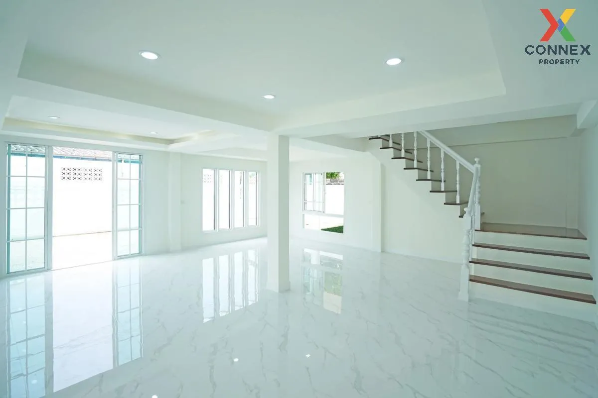 ขายบ้านสร้างเอง 2 ชั้น พื้นที่ 98 ตารางวา หนองแขม กรุงเทพมหานคร ห