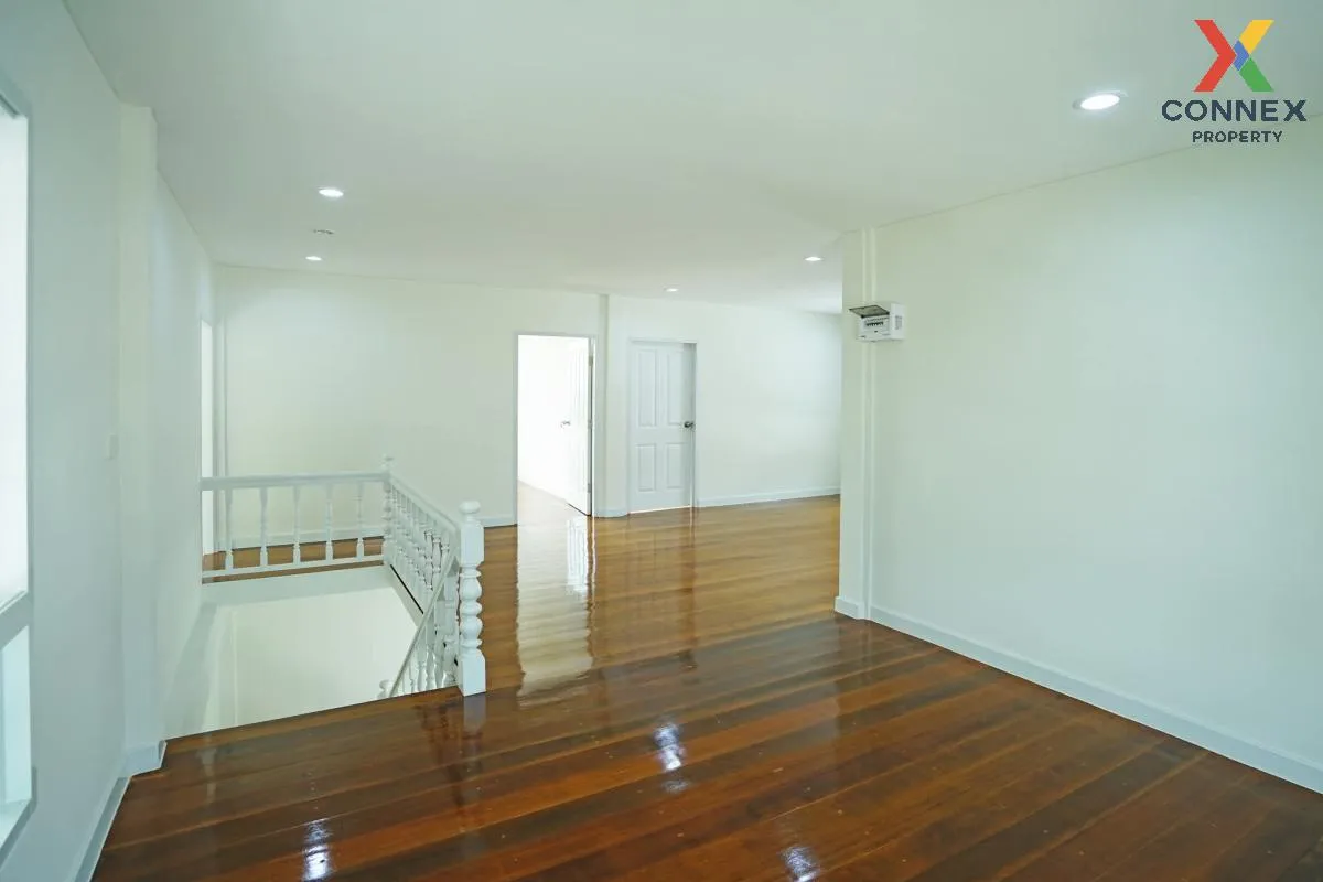 ขายบ้านสร้างเอง 2 ชั้น พื้นที่ 98 ตารางวา หนองแขม กรุงเทพมหานคร ห