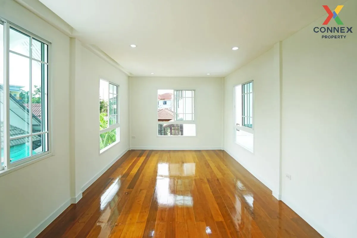 ขายบ้านสร้างเอง 2 ชั้น พื้นที่ 98 ตารางวา หนองแขม กรุงเทพมหานคร ห