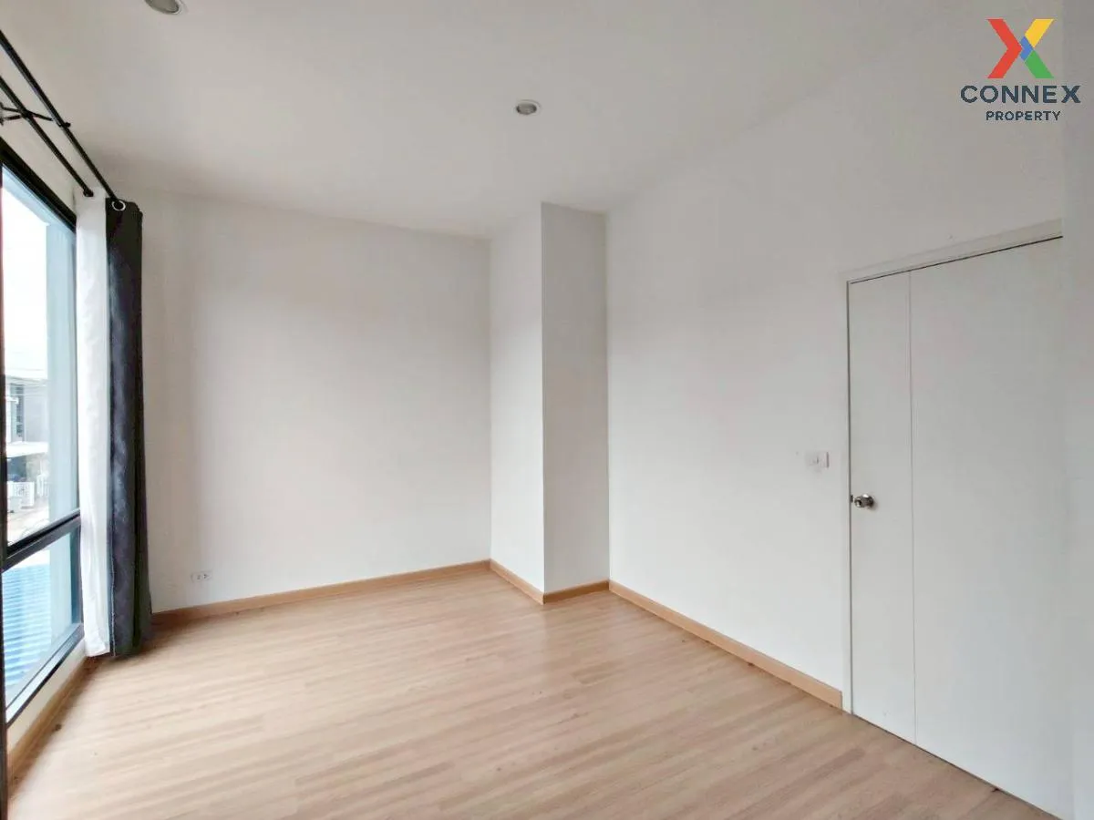 For Sale Townhouse/Townhome  , Unio Town Srinakarin-Bangna , Bang For Sale Townhouse/Townhome  , Unio Town Srinakarin-Bangna , Bang