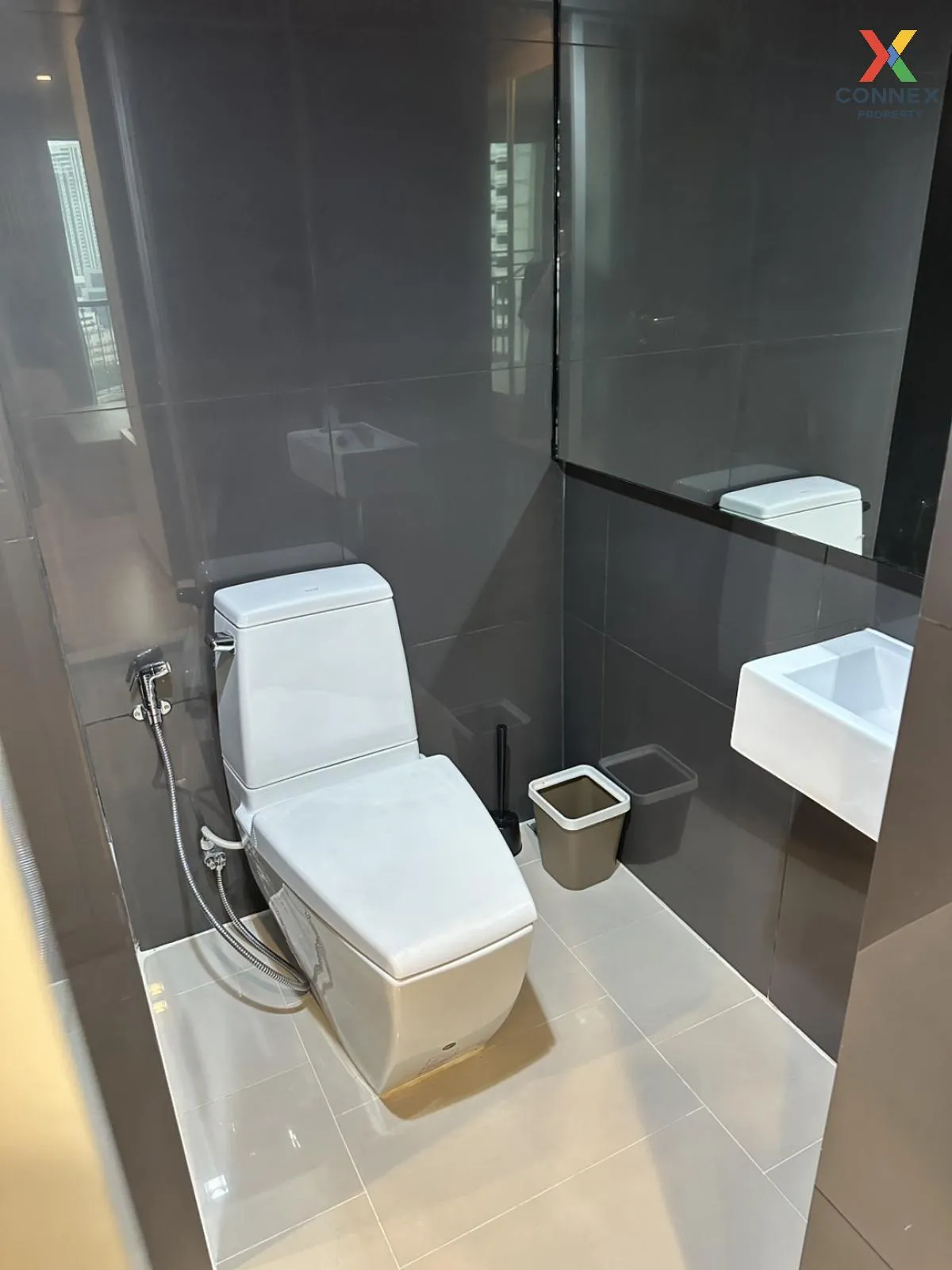 เช่าคอนโด  ริทึ่ม สาทร BTS-สะพานตากสิน ทุ่งมหาเมฆ เขต สาทร กรุงเท