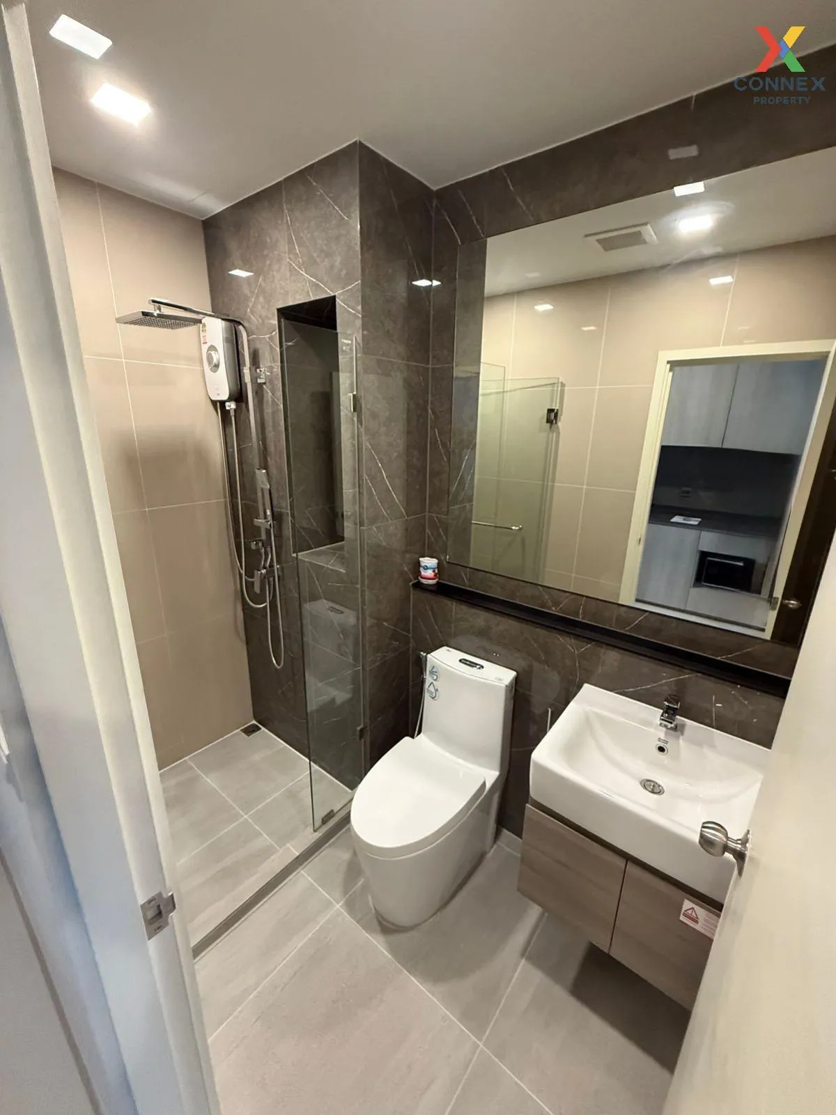 For Rent Condo , The Tree Pattanakarn - Ekkamai , ARL-Ramkhamhaen 3