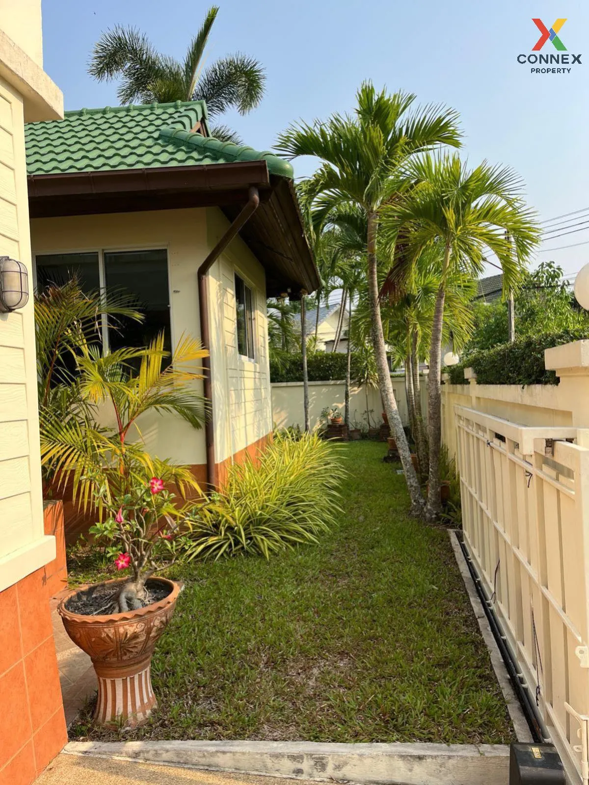 For Sale Pool Villa Pattaya , nice view , wide frontage , Nong Pl