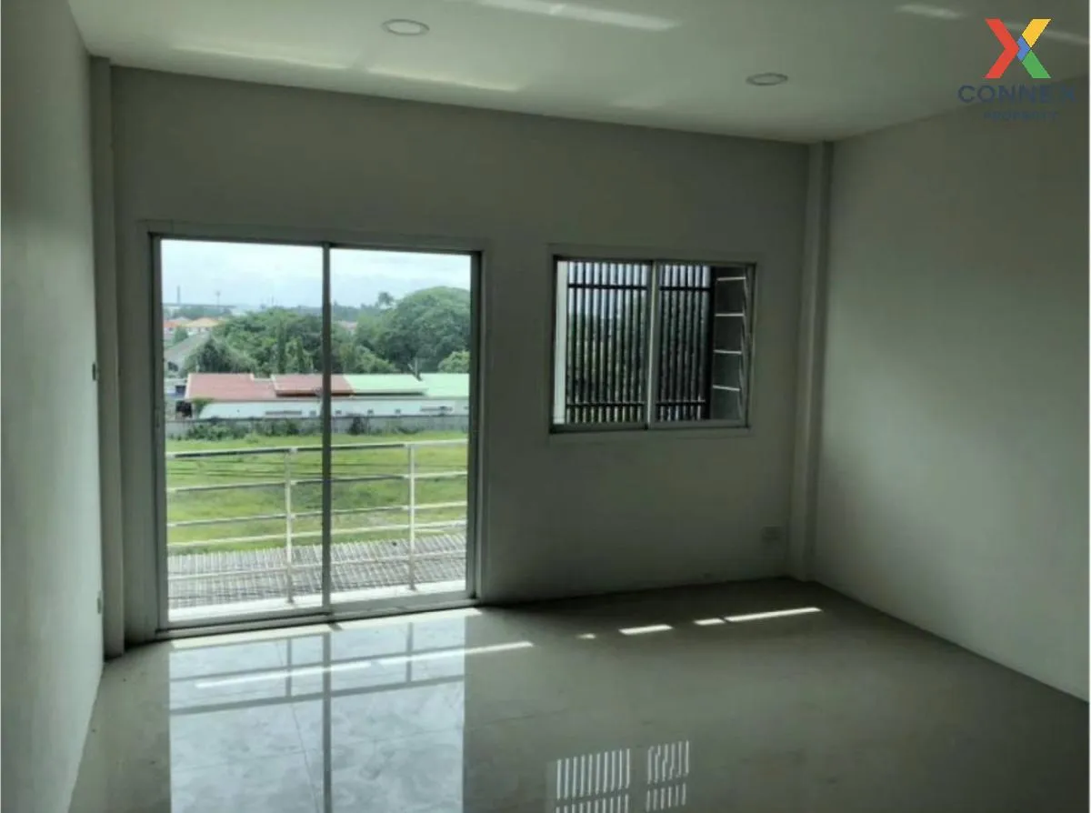 For Sale Townhouse/Townhome  , Thannrada Samphran 12 , Rai Khing  For Sale Townhouse/Townhome  , Thannrada Samphran 12 , Rai Khing