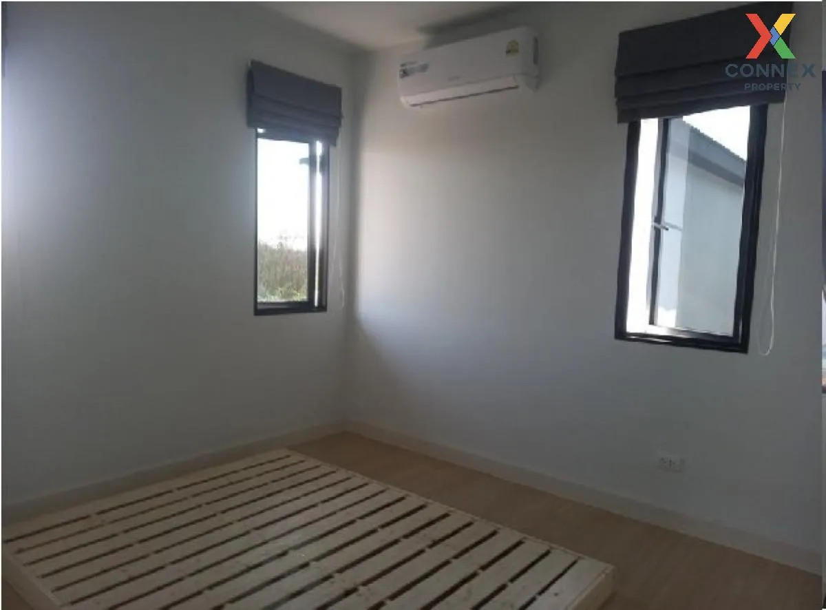 For Sale House , Kanasiri Salaya-Pinklao , corner unit , wide fro