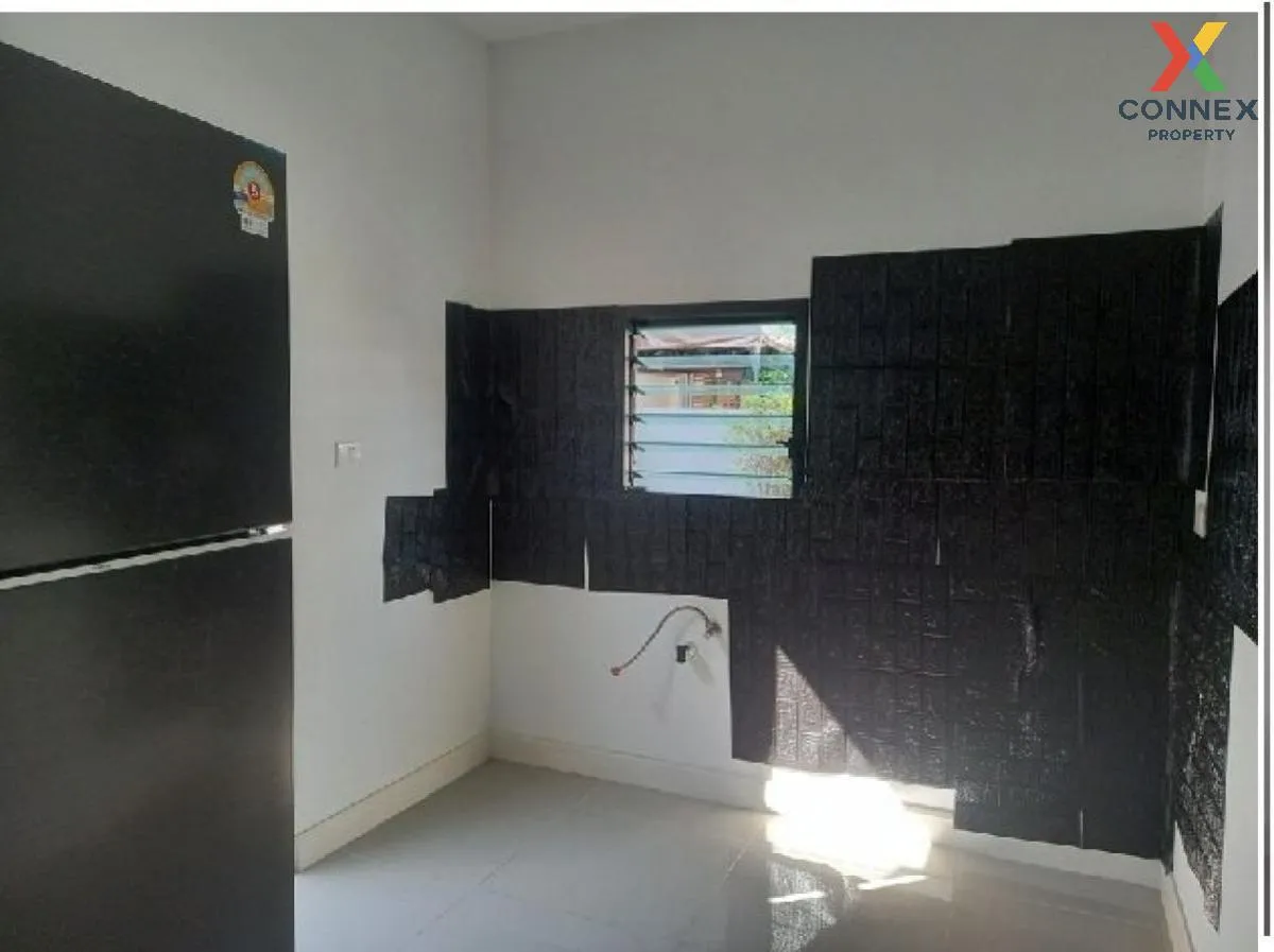 For Sale House , Kanasiri Salaya-Pinklao , corner unit , wide fro