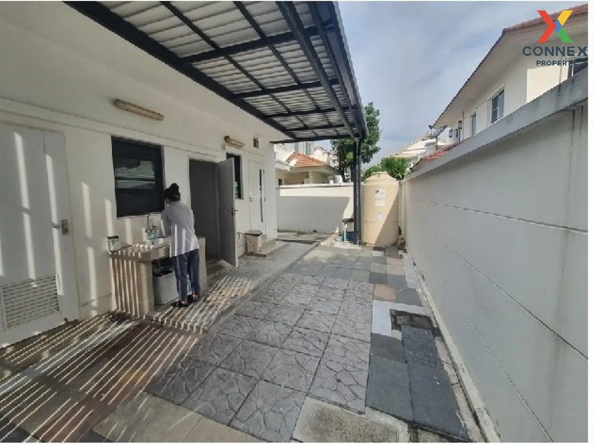 For Sale House , Nantawan Chaengwattana - Ratchapruek , corner un For Sale House , Nantawan Chaengwattana - Ratchapruek , corner un