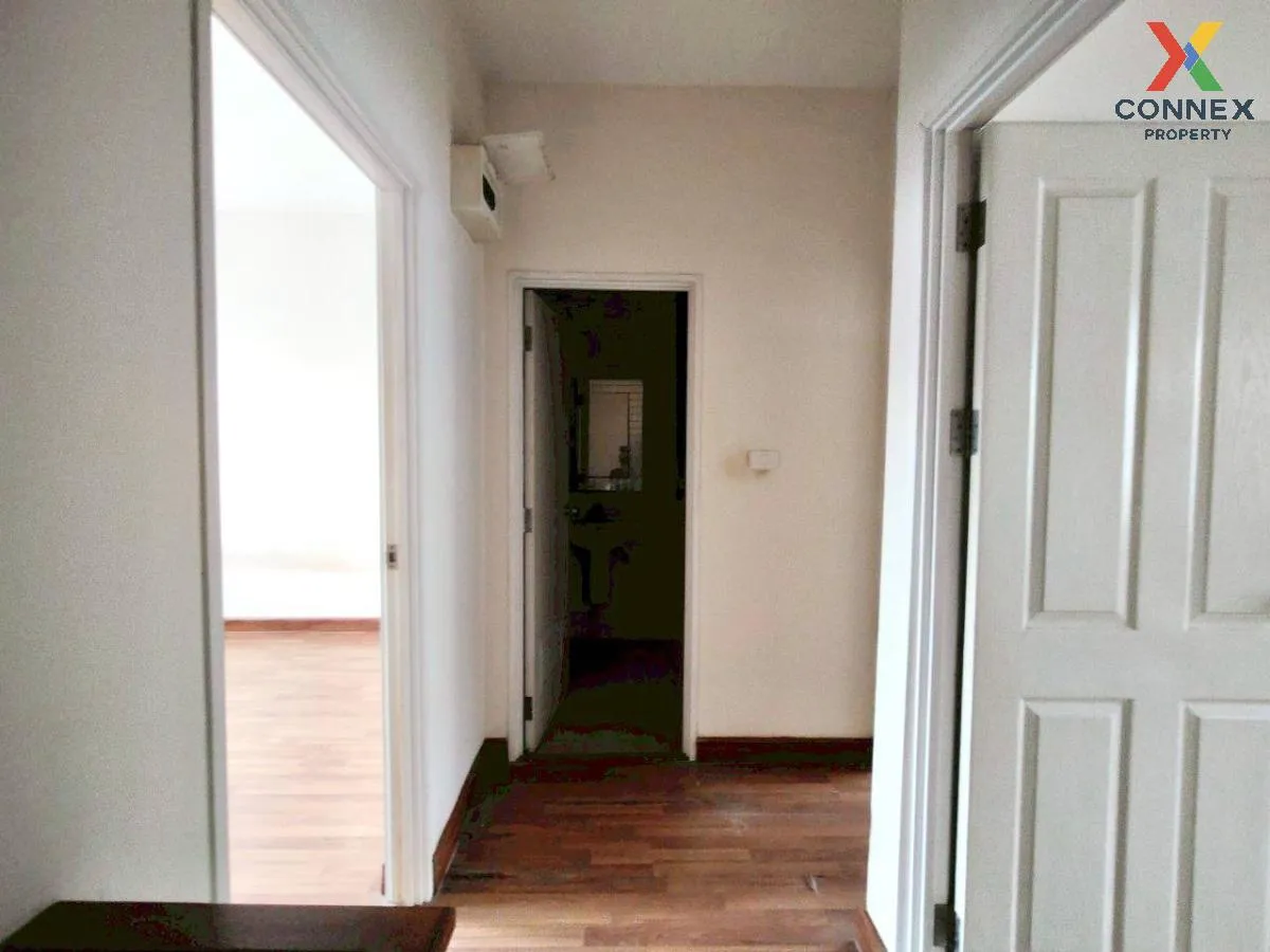 For Sale Townhouse/Townhome  , Golden Town Watcharapol-Sukhapiban