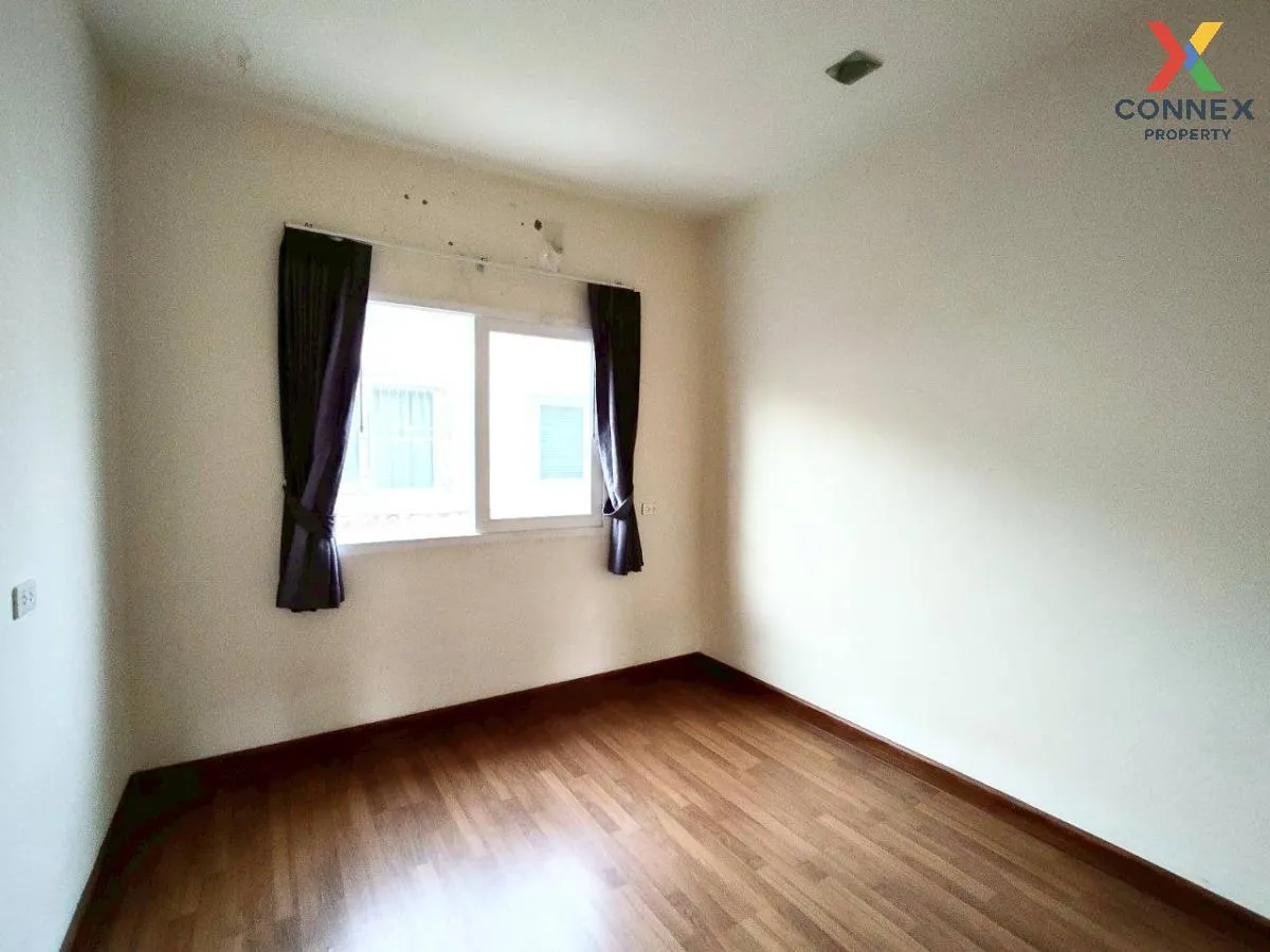 For Sale Townhouse/Townhome  , Golden Town Watcharapol-Sukhapiban