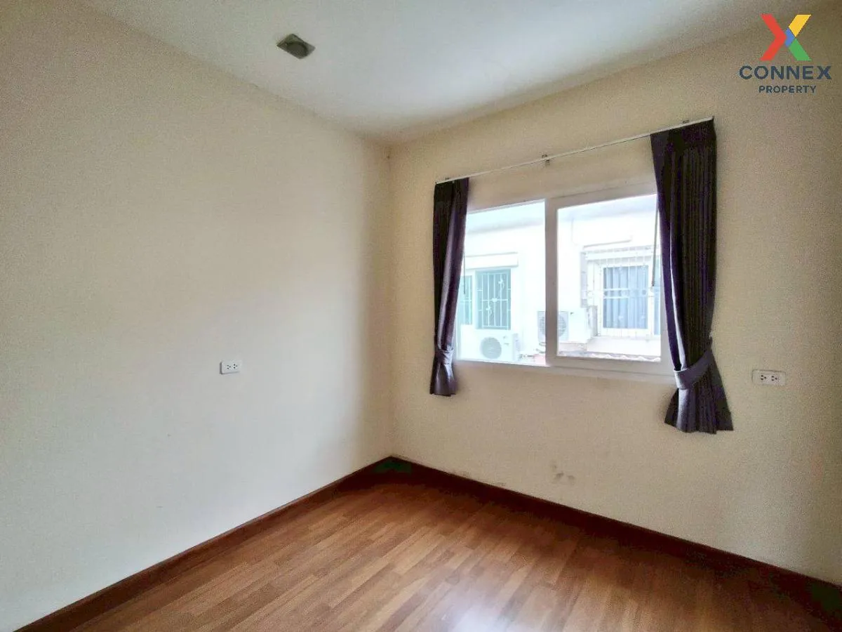 For Sale Townhouse/Townhome  , Golden Town Watcharapol-Sukhapiban