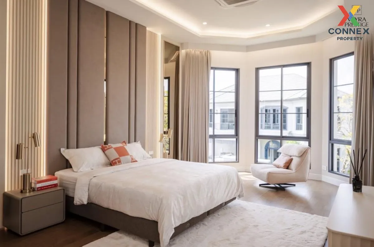 For Sale House , Narasiri Krungthep Kreetha , nice view , wide fr For Sale House , Narasiri Krungthep Kreetha , nice view , wide fr