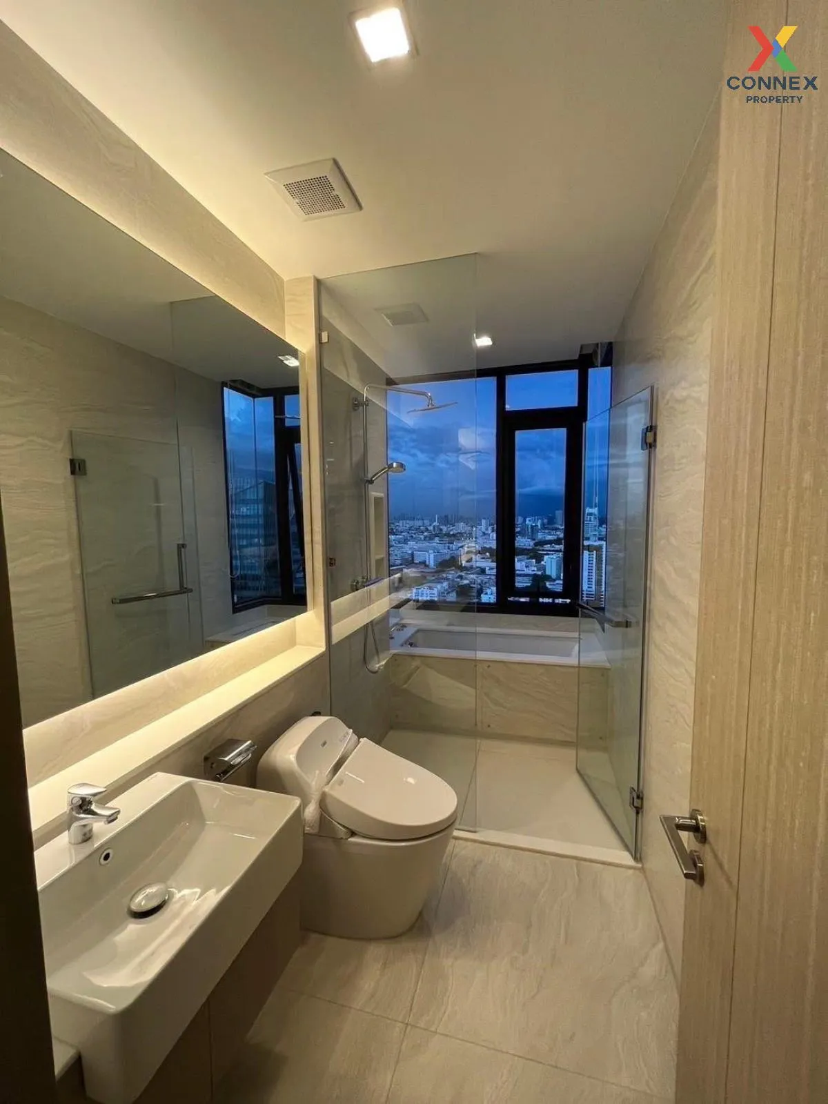 เช่าคอนโด  ดิ แอดเดรส สยาม-ราชเทวี วิวสวย ชั้นสูง ห้องมุม BTS-ราช