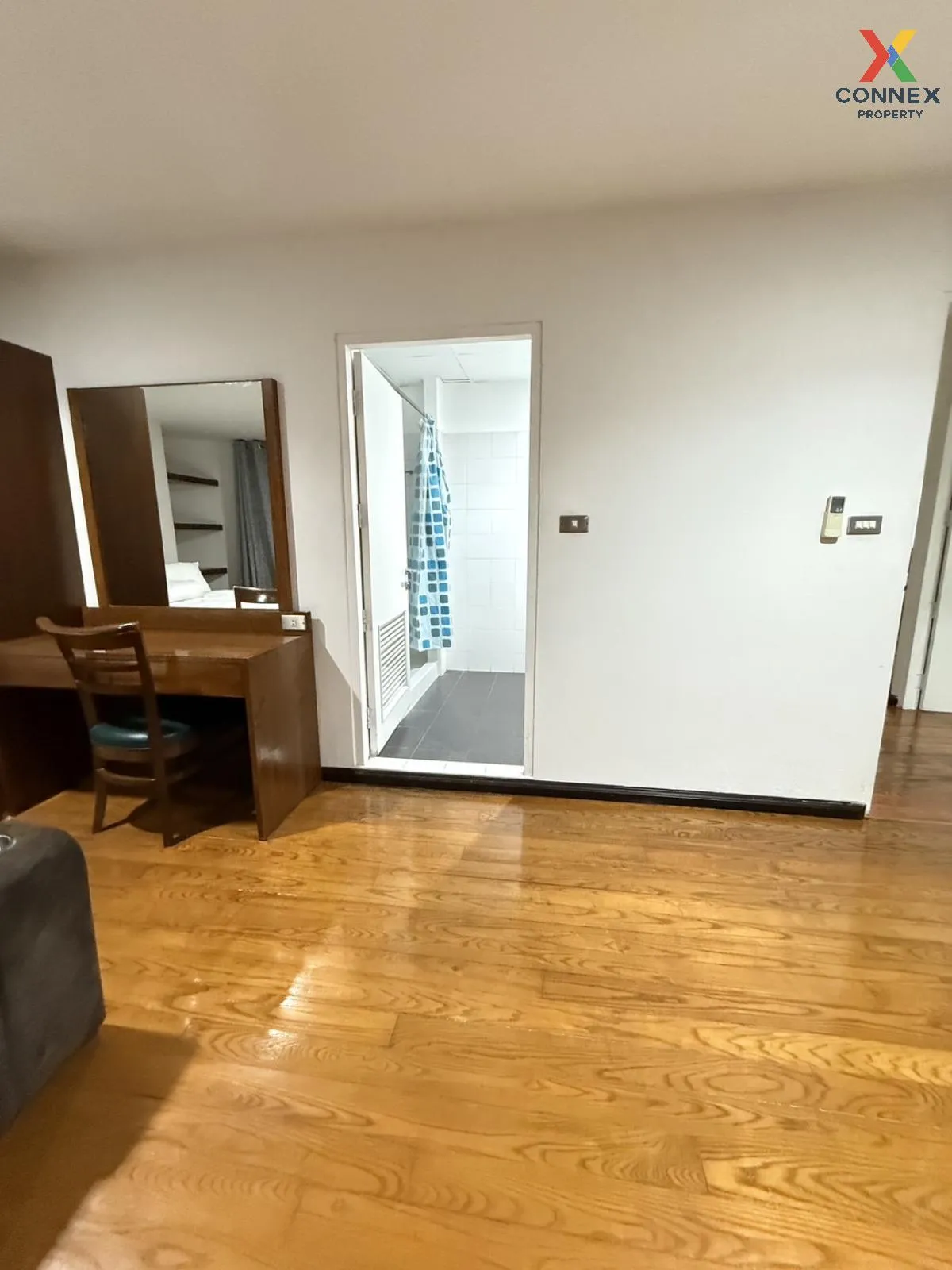 ขายคอนโด  วิทยุ คอมเพล็กซ์ วิวสวย ชั้นสูง BTS-เพลินจิต มักกะสัน เ