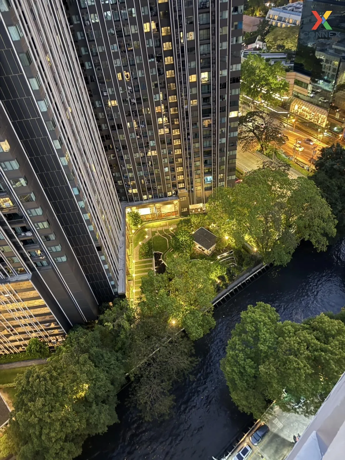 ขายคอนโด  วิทยุ คอมเพล็กซ์ วิวสวย ชั้นสูง BTS-เพลินจิต มักกะสัน เ