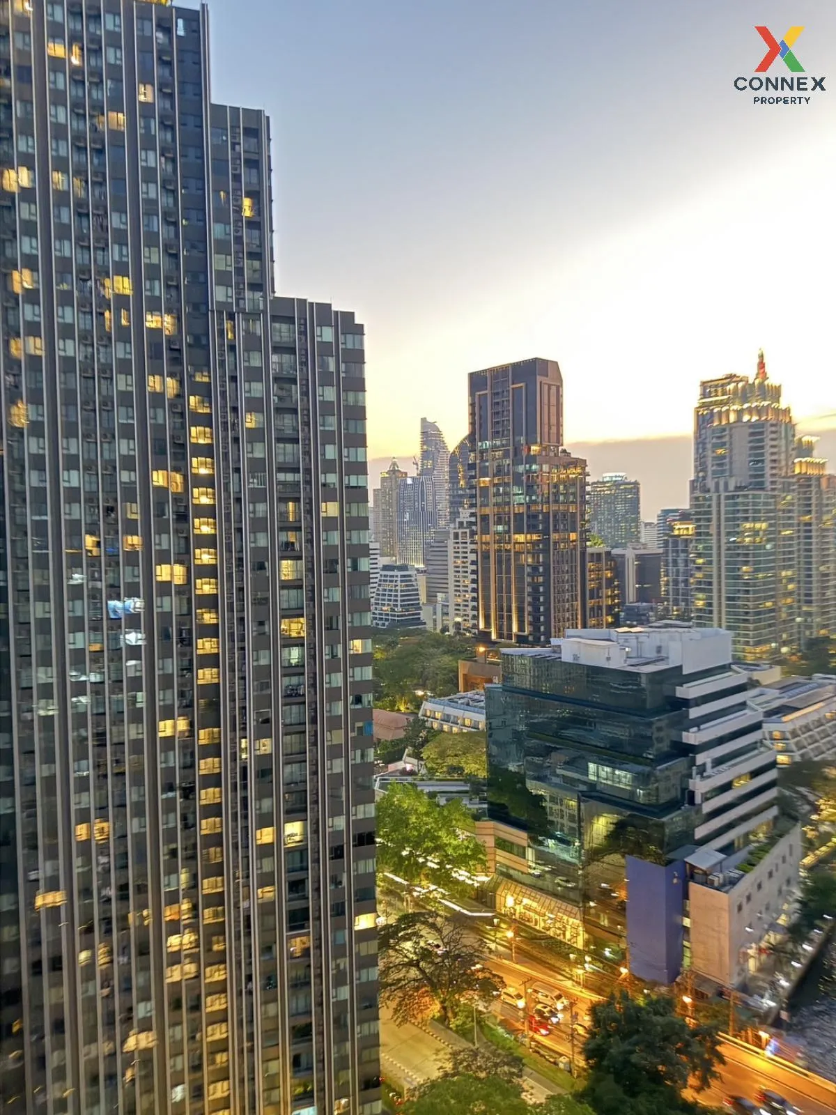 ขายคอนโด  วิทยุ คอมเพล็กซ์ วิวสวย ชั้นสูง BTS-เพลินจิต มักกะสัน เ