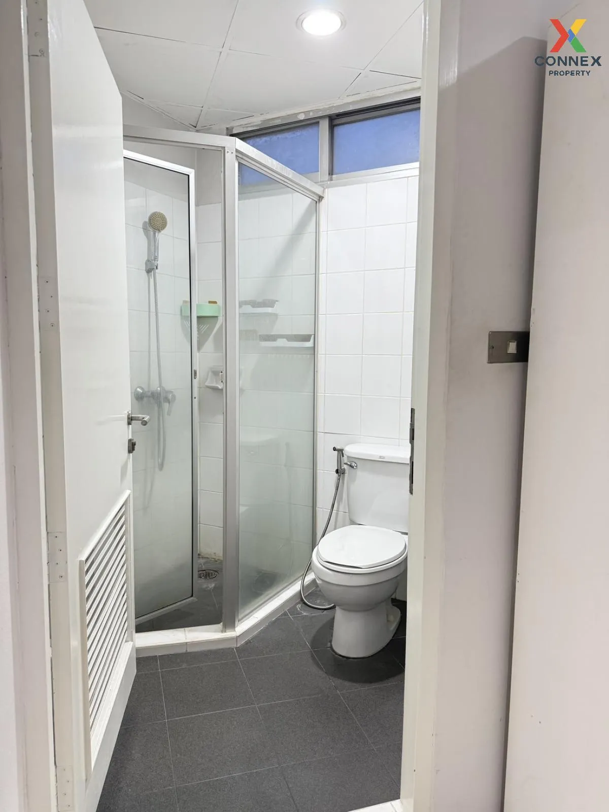 ขายคอนโด  วิทยุ คอมเพล็กซ์ วิวสวย ชั้นสูง BTS-เพลินจิต มักกะสัน เ