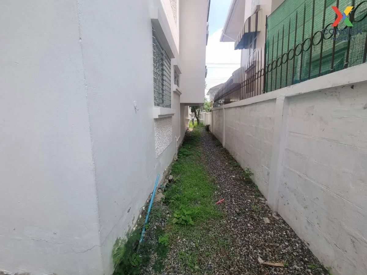 ขายบ้าน  บ้านศิรินทรา ร่มเกล้า - สุวรรณภูมิ คลองสามประเวศ เขต ลาด