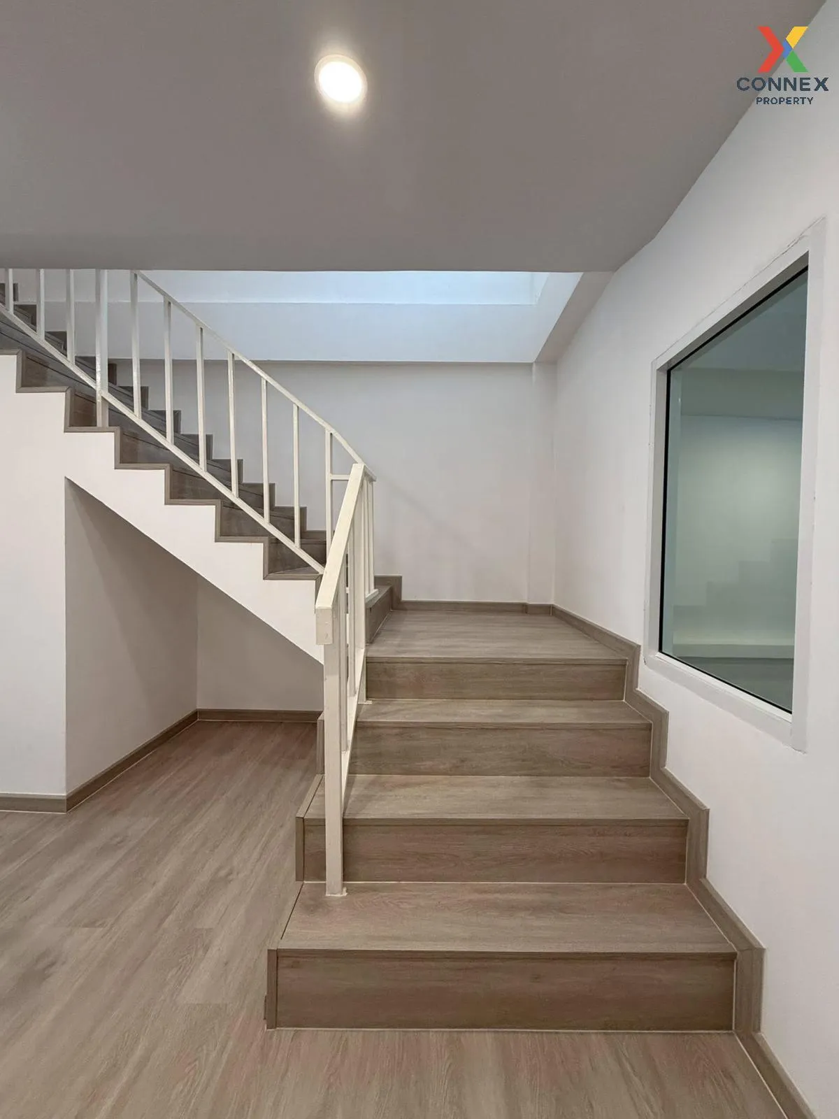 ขาย ทาวน์เฮ้าส์/ทาวน์โฮม บางละมุง พัทยา บางละมุง บางละมุง ชลบุรี 