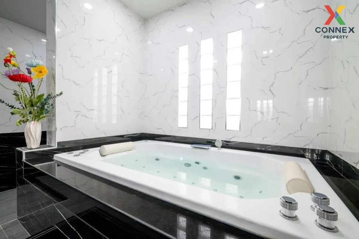 ขายบ้าน  พัทยา ฮิลล์ 2 วิวสวย หน้ากว้าง เมืองพัทยา บางละมุง ชลบุร