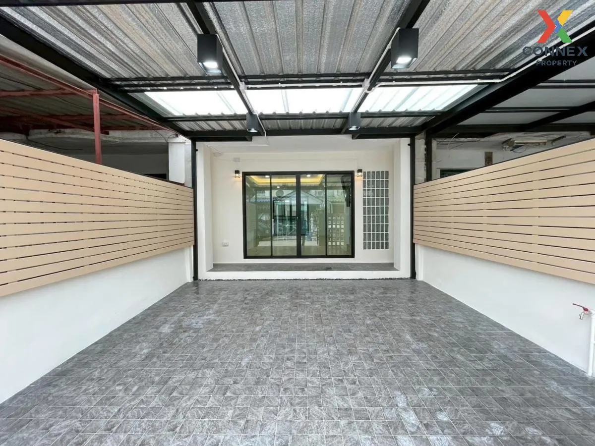 ขายทาวน์เฮ้าส์/ทาวน์โฮม  บ้านบัวทอง 4 บ้านกล้วย-ไทรน้อย รีโนเวทให 3