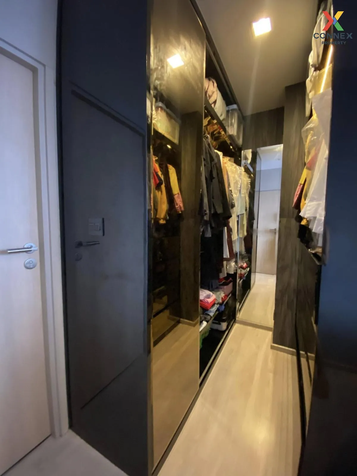 ขายคอนโด  เอ็ม ทองหล่อ 10 ห้องมุม BTS-เอกมัย คลองตันเหนือ เขต วัฒ 4