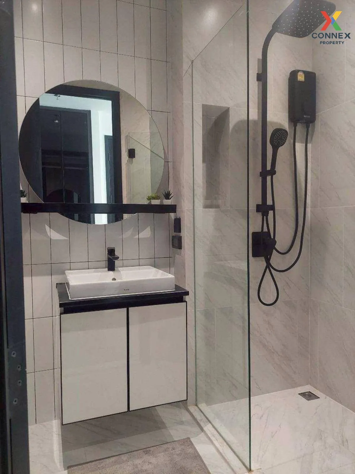 For Rent Condo , Chapter Charoennakhorn-Riverside , high floor , 