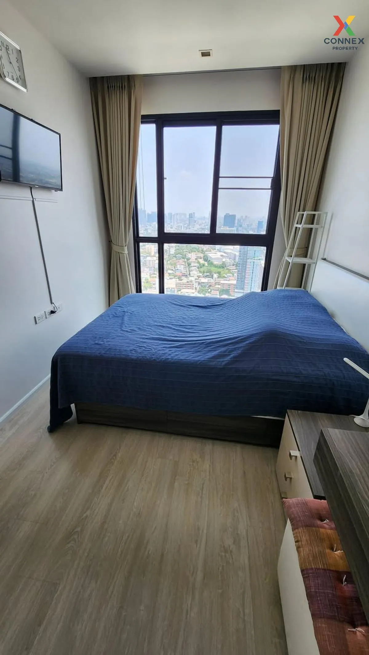 For Rent Condo , Quinn Ratchada 17 , high floor , MRT-Sutthisan , 4