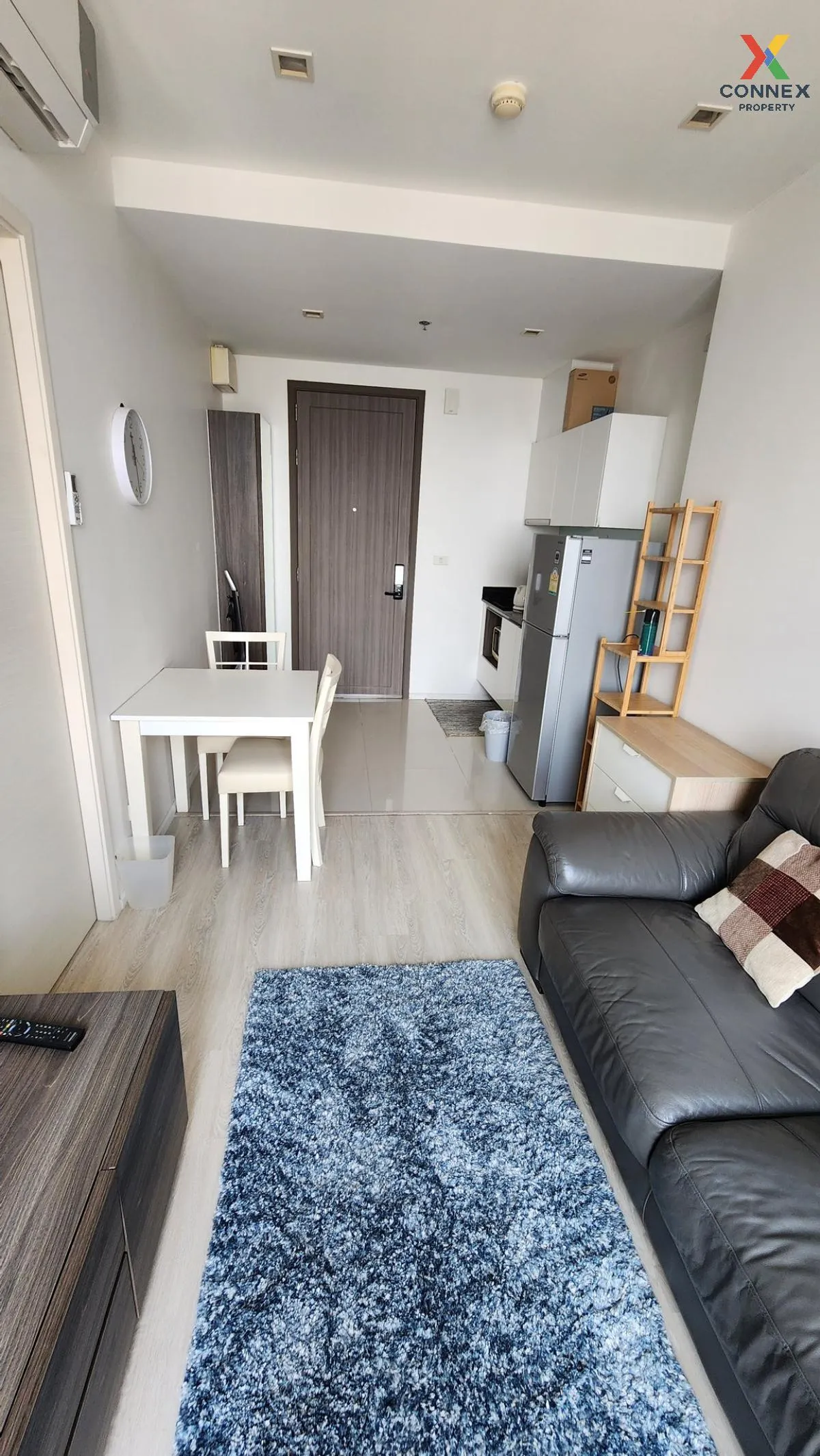 For Rent Condo , Quinn Ratchada 17 , high floor , MRT-Sutthisan ,