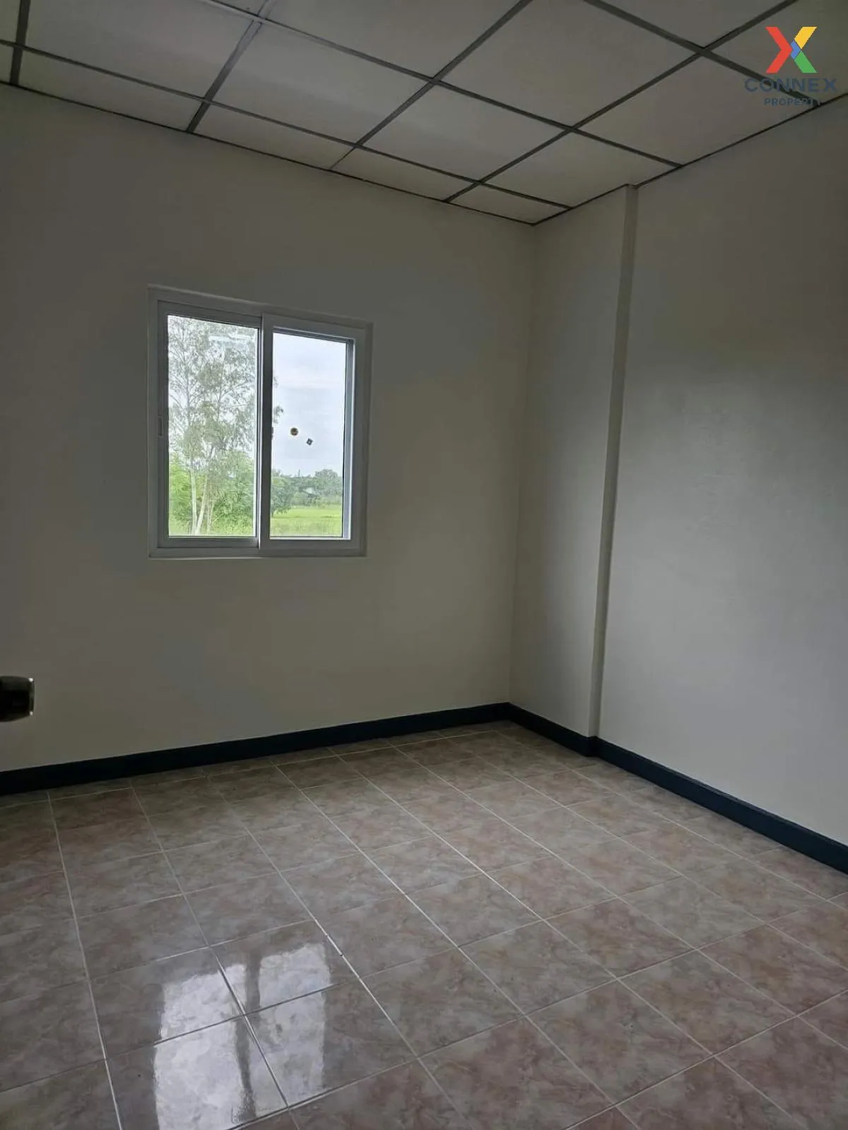 For Sale Townhouse/Townhome  , Baan Phrae Ma Phorn klong 11 , cor