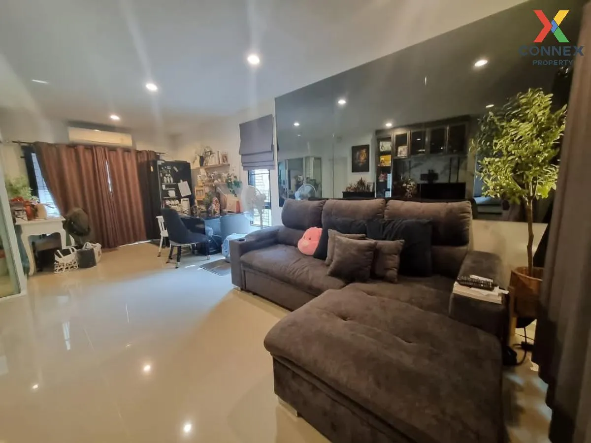 ขายทาวน์เฮ้าส์/ทาวน์โฮม  พาทิโอ ศรีนครินทร์ - พระราม 9 หัวหมาก เข 3