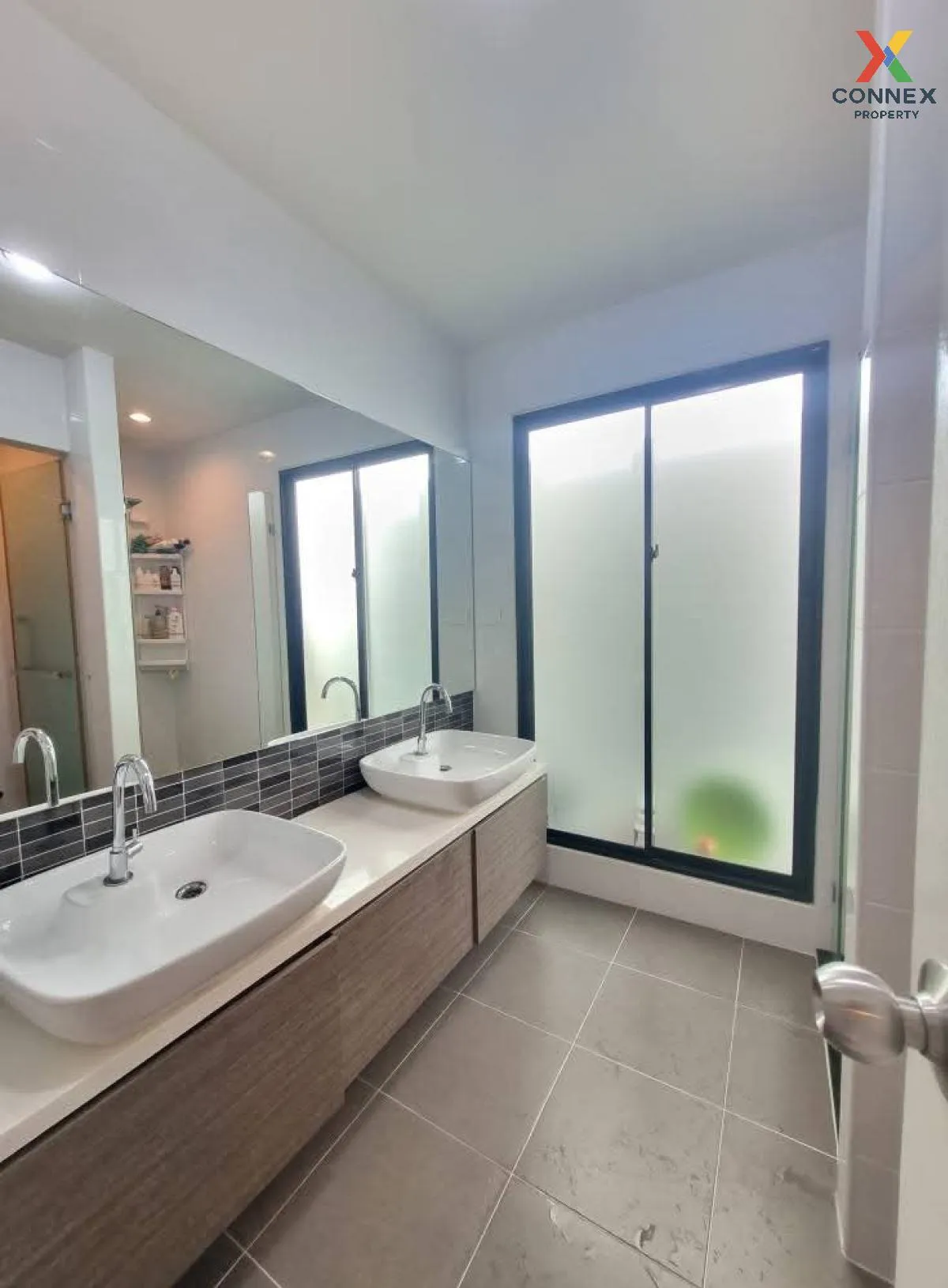 ขายทาวน์เฮ้าส์/ทาวน์โฮม  พาทิโอ ศรีนครินทร์ - พระราม 9 หัวหมาก เข