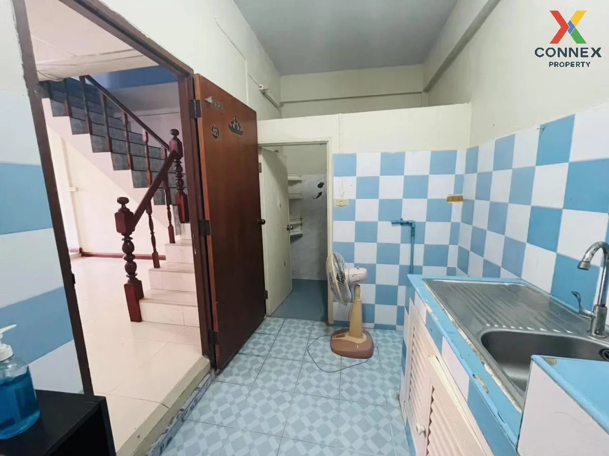 For Sale Townhouse/Townhome  , Yusuk Village , BTS-Pak Nam , Bang