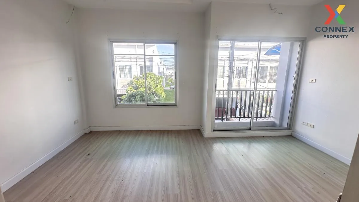 For Sale Townhouse/Townhome  , Metrotown 3 Huai Wang Nong , Rai N