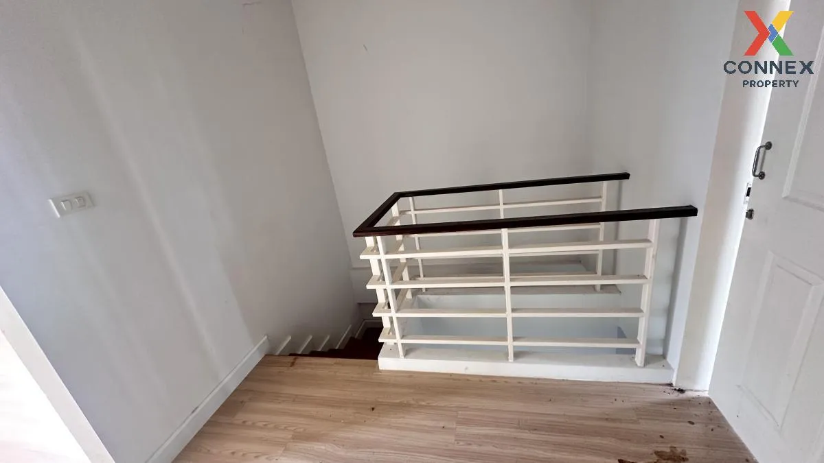 For Sale Townhouse/Townhome  , Metrotown 3 Huai Wang Nong , Rai N