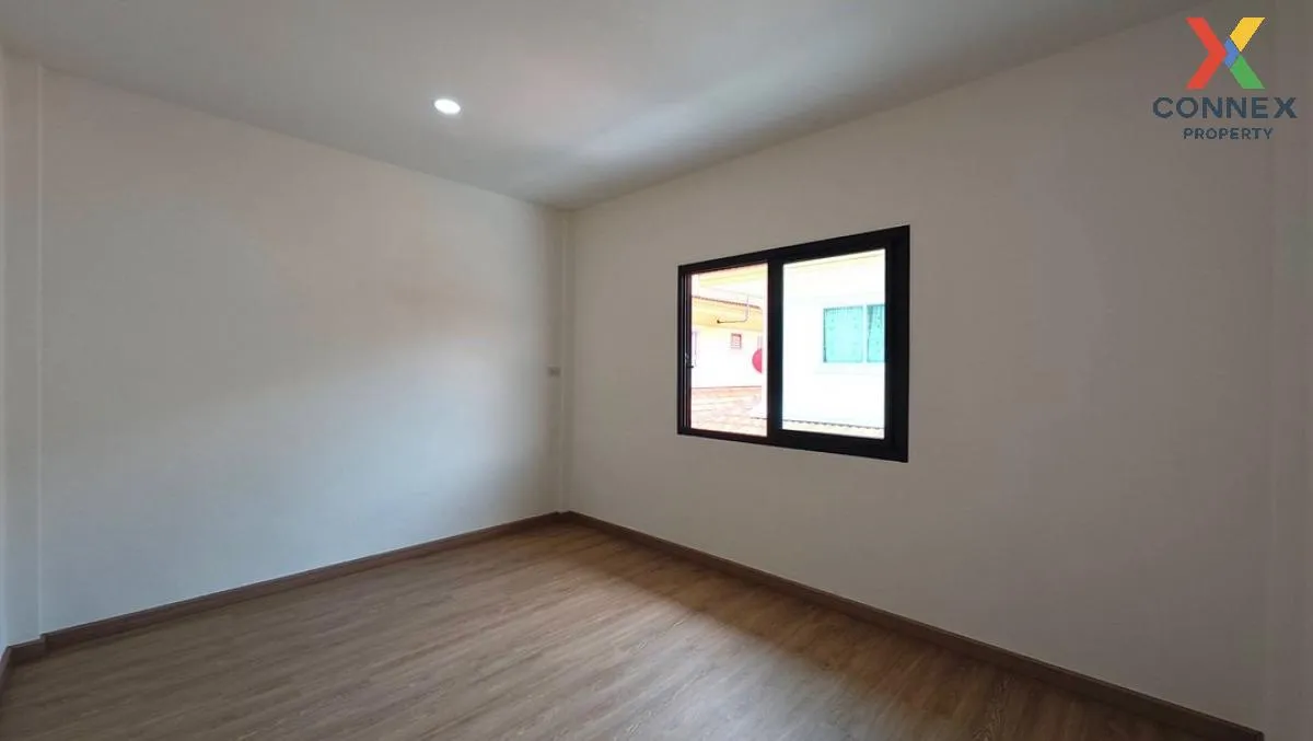 ขายทาวน์เฮ้าส์/ทาวน์โฮม  บ้านวรางกูล เลียบคลองสอง บางชัน เขต คลอง