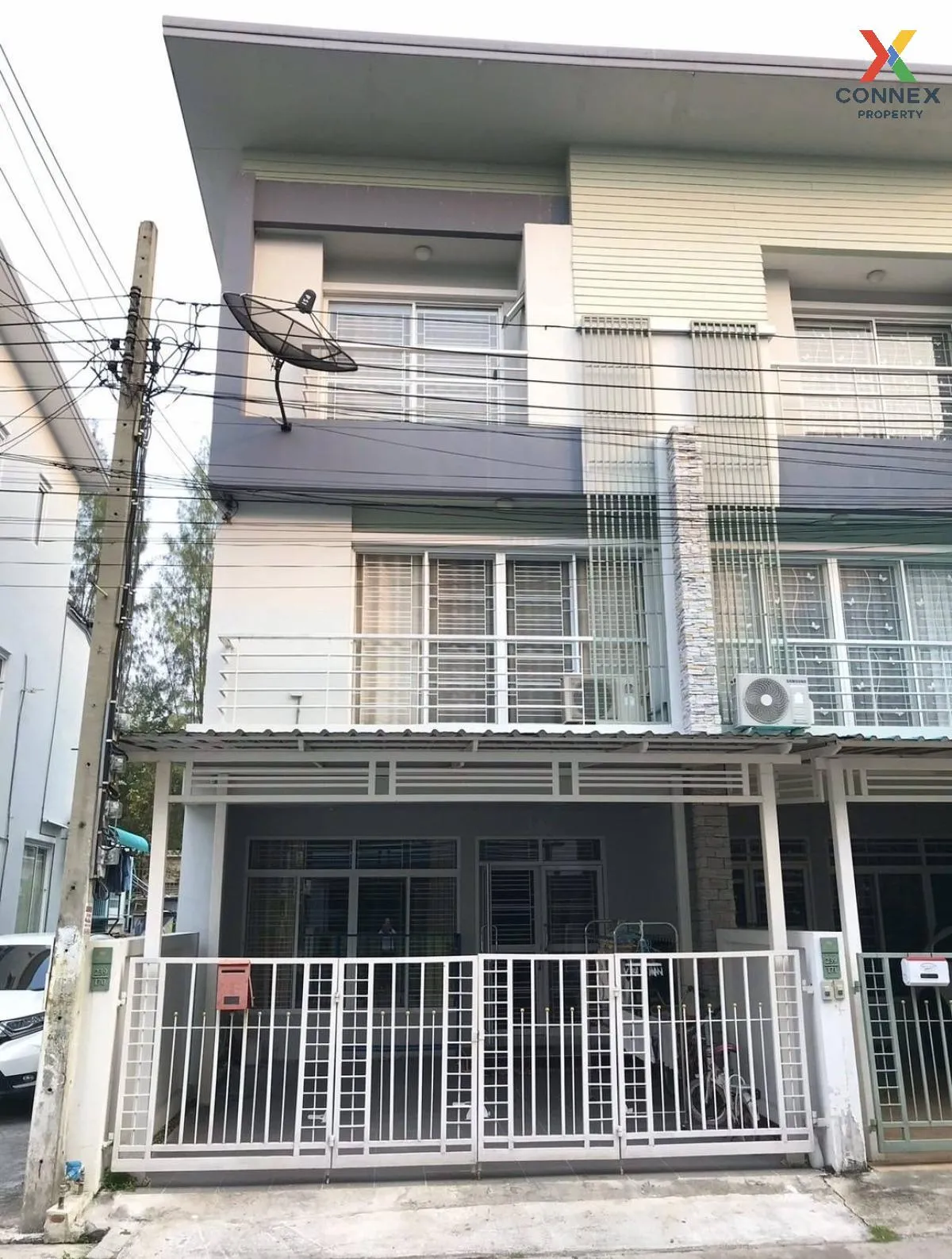 ขายทาวน์เฮ้าส์/ทาวน์โฮม   ฟลอร่าวิลล์ ศรีนครินทร์-เทพารักษ์ บางเม 1