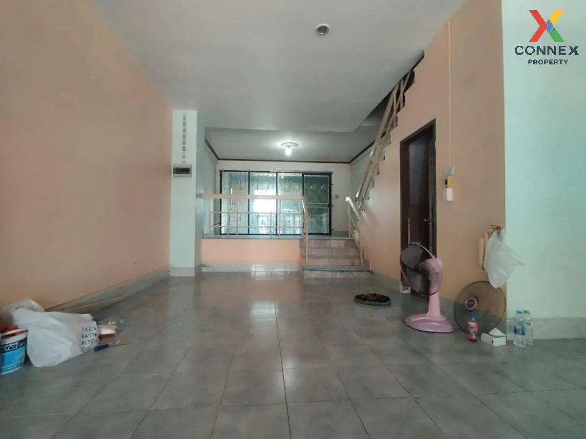 For Sale Townhouse/Townhome  , Garden Home Theparak , Thepharak , 3